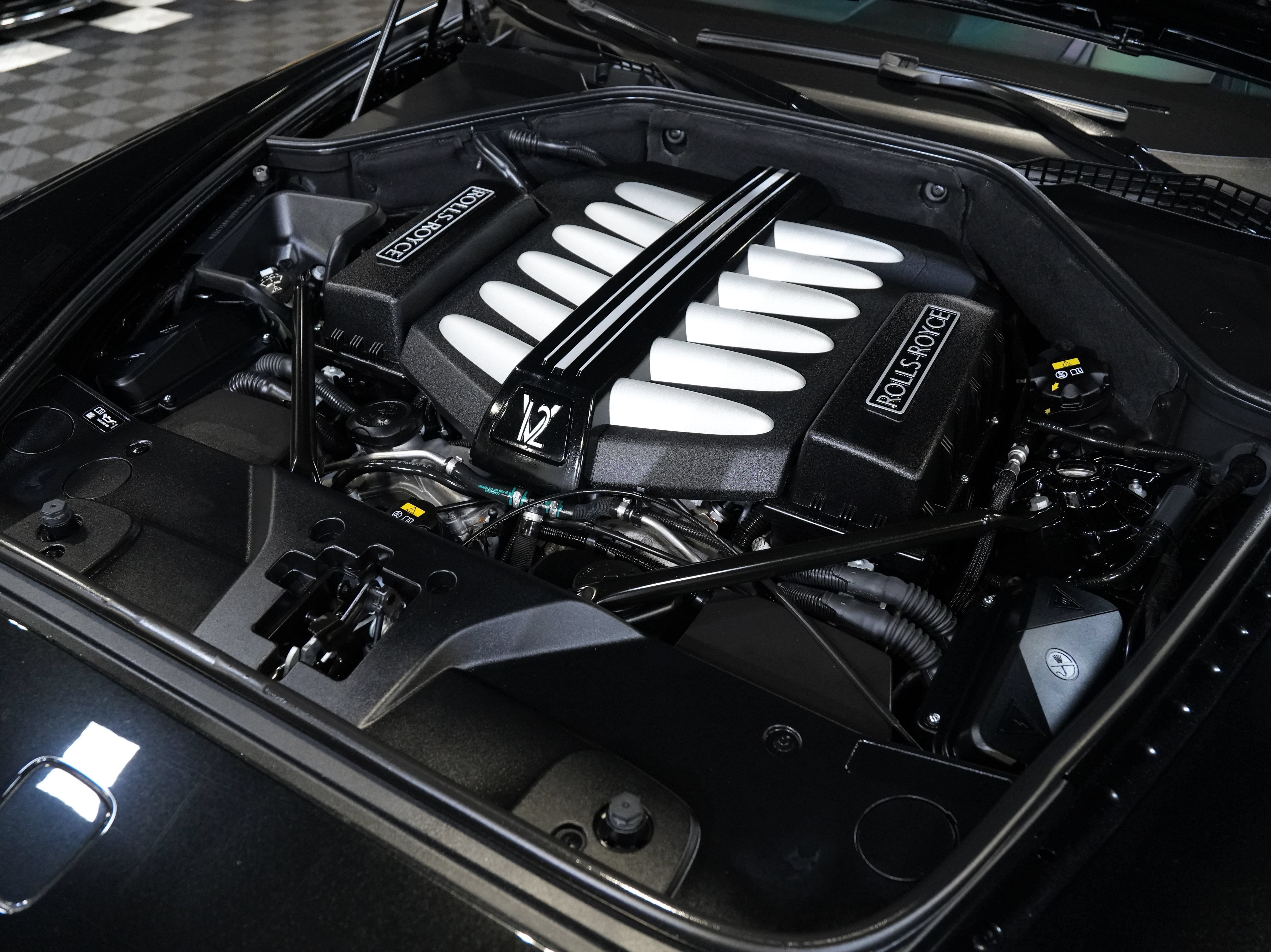 Used 2020 Rolls-Royce Ghost RWD image 57