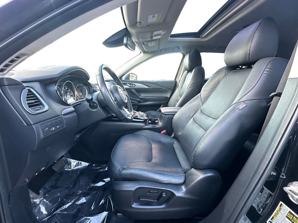 Used 2023 MAZDA CX-9 Touring image 9