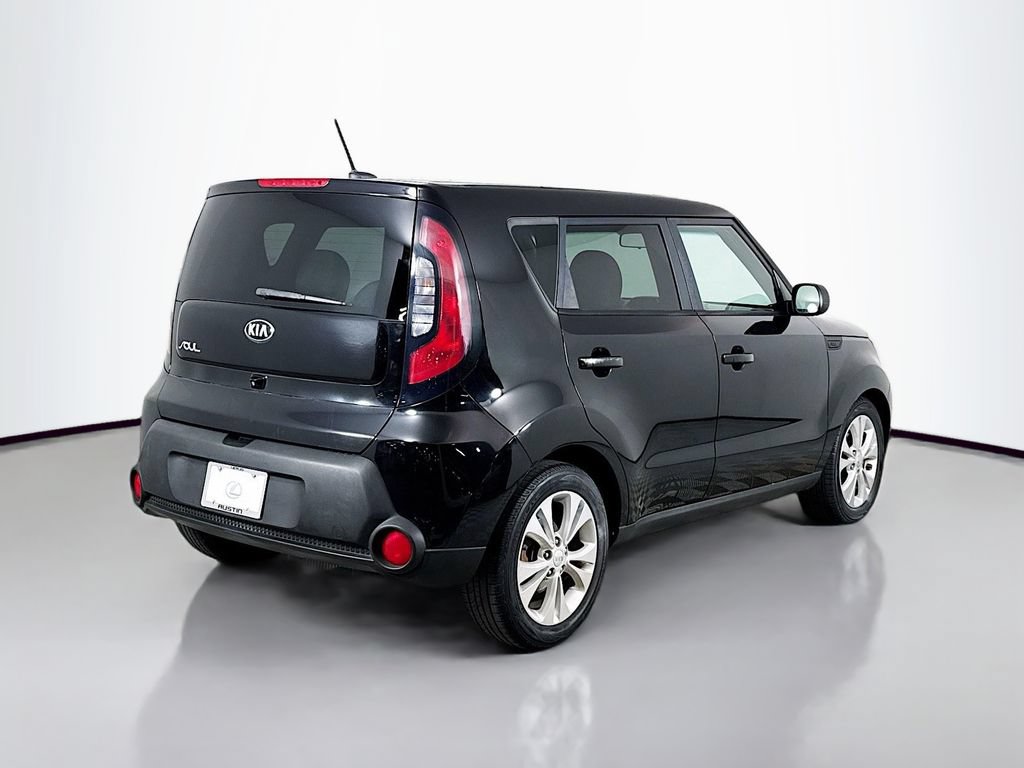 Used 2015 Kia Soul + FWD image 5