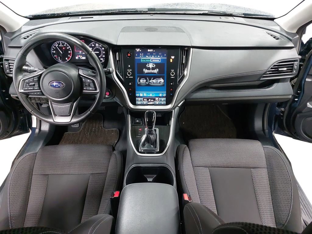Used 2025 Subaru Outback Premium AWD/4WD image 9