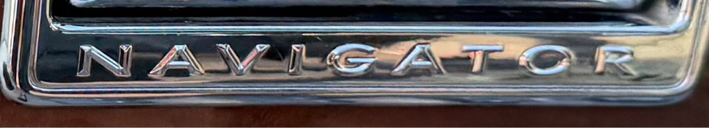 Used 2013 Lincoln Navigator L 4WD w/ HD Trailer Tow Pkg image 17