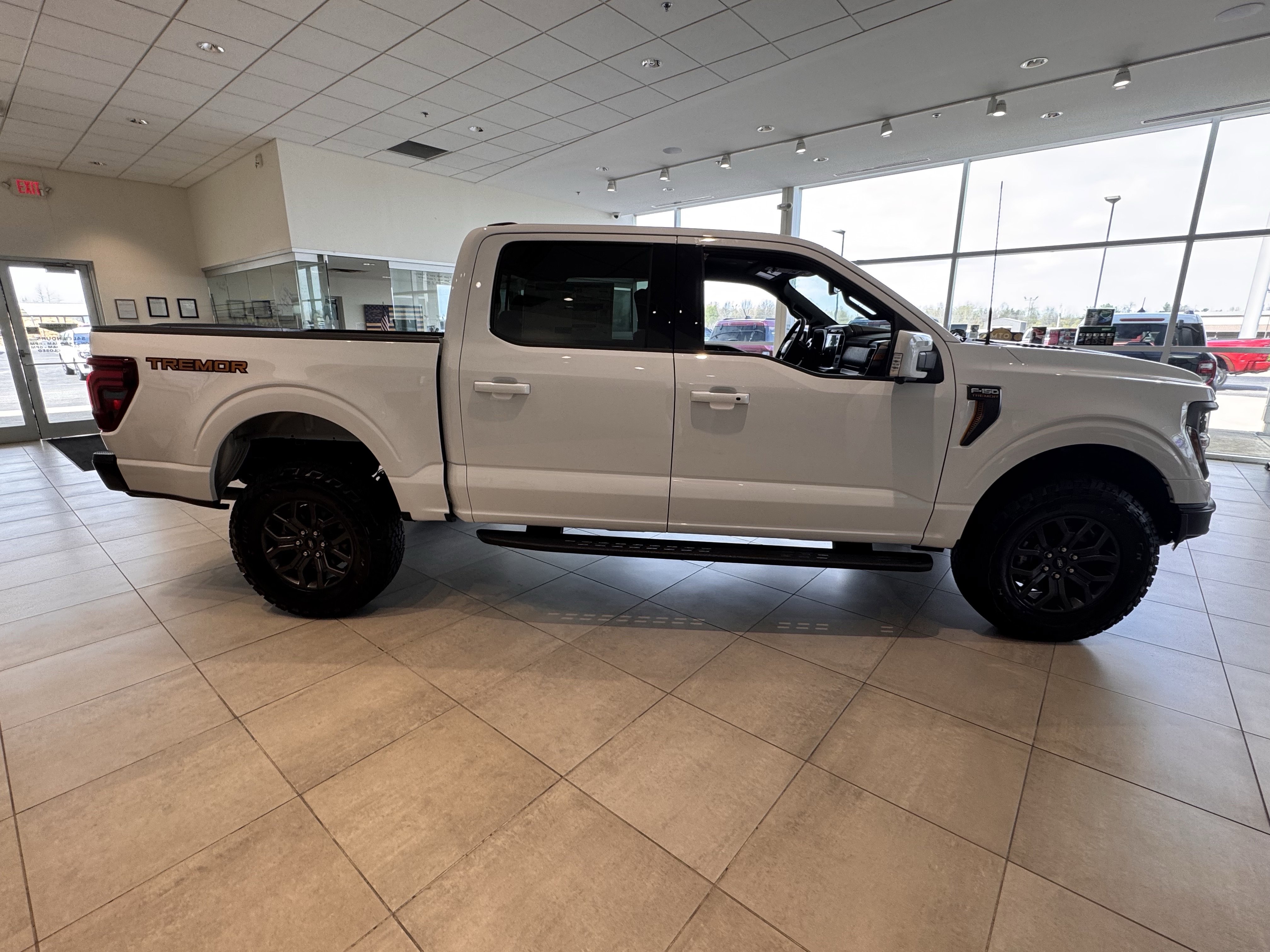 New 2025 Ford F150 Tremor w/ Equipment Group 402A High image 4