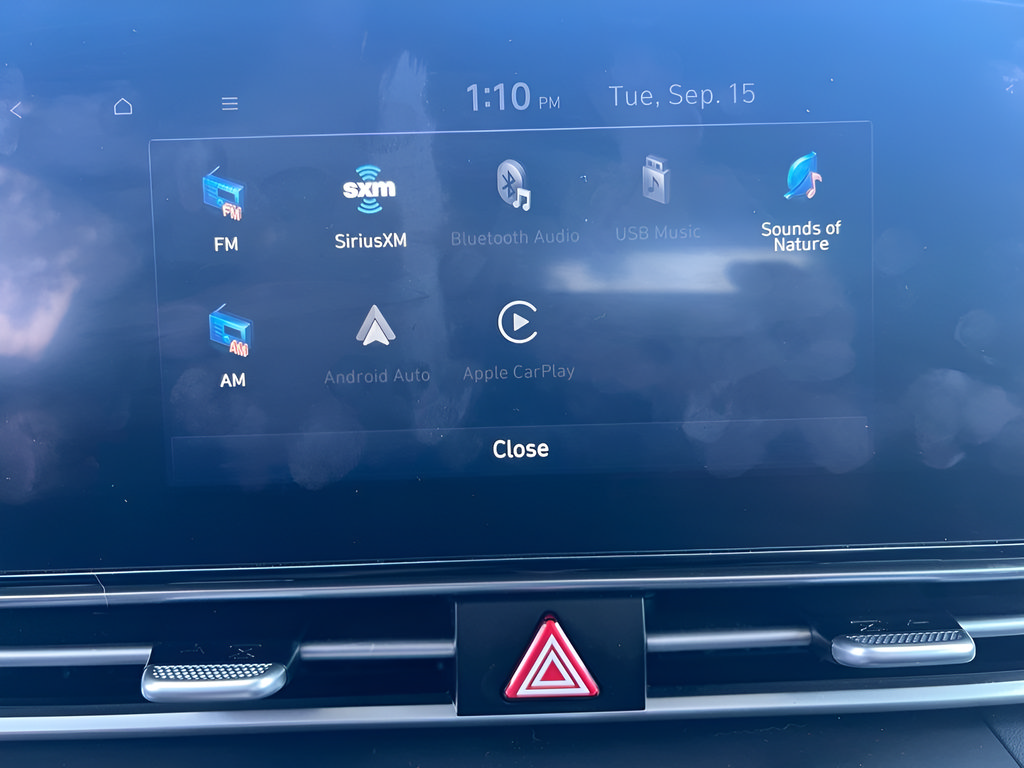 Used 2023 Hyundai Elantra SEL w/ Convenience Package FWD image 30