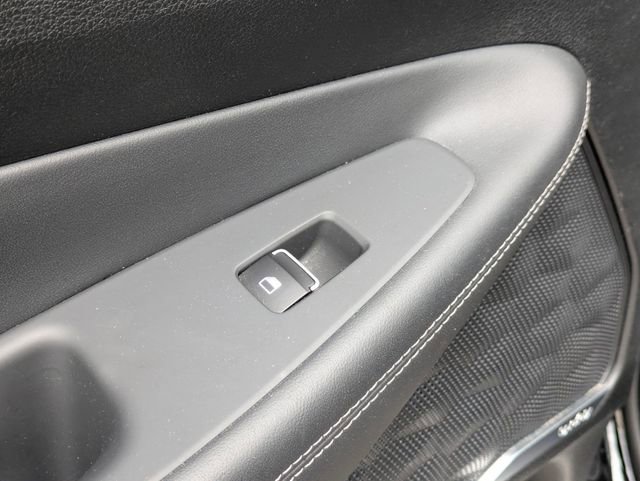 Used 2019 Hyundai Santa Fe Limited FWD image 21