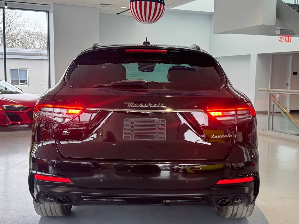 Used 2021 Maserati Levante GranSport image 5