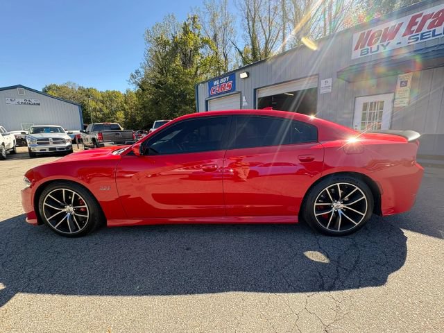Used 2017 Dodge Charger R/T Scat Pack w/ Technology Group RWD image 2
