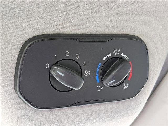 Used 2018 Ford Transit 350 XLT RWD image 13