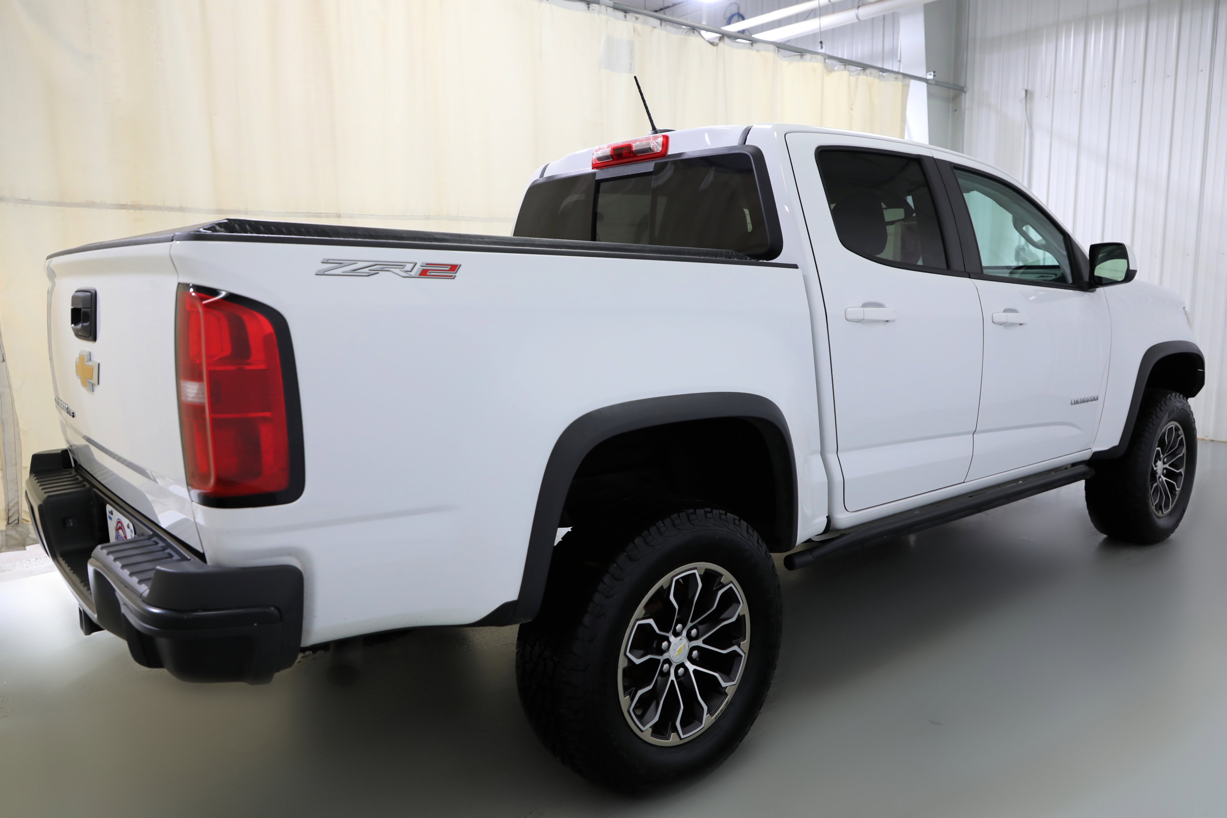 Used 2018 Chevrolet Colorado ZR2 image 21