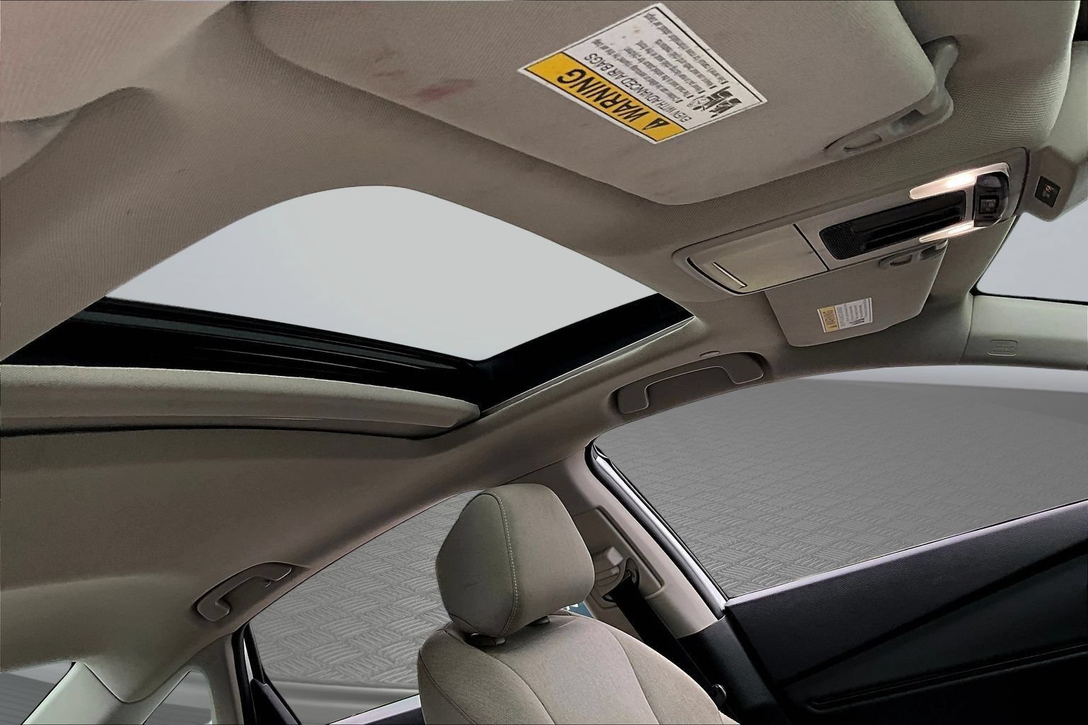 Used 2024 Honda Accord EX image 27