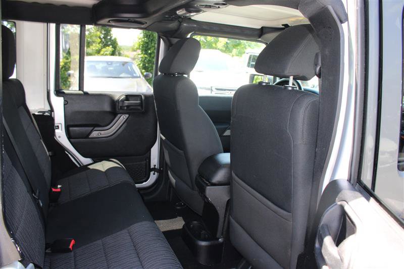 Used 2012 Jeep Wrangler Unlimited Sport AWD/4WD image 14