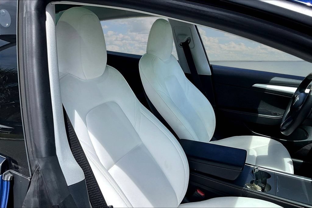 Used 2023 Tesla Model 3 Standard Range RWD image 27