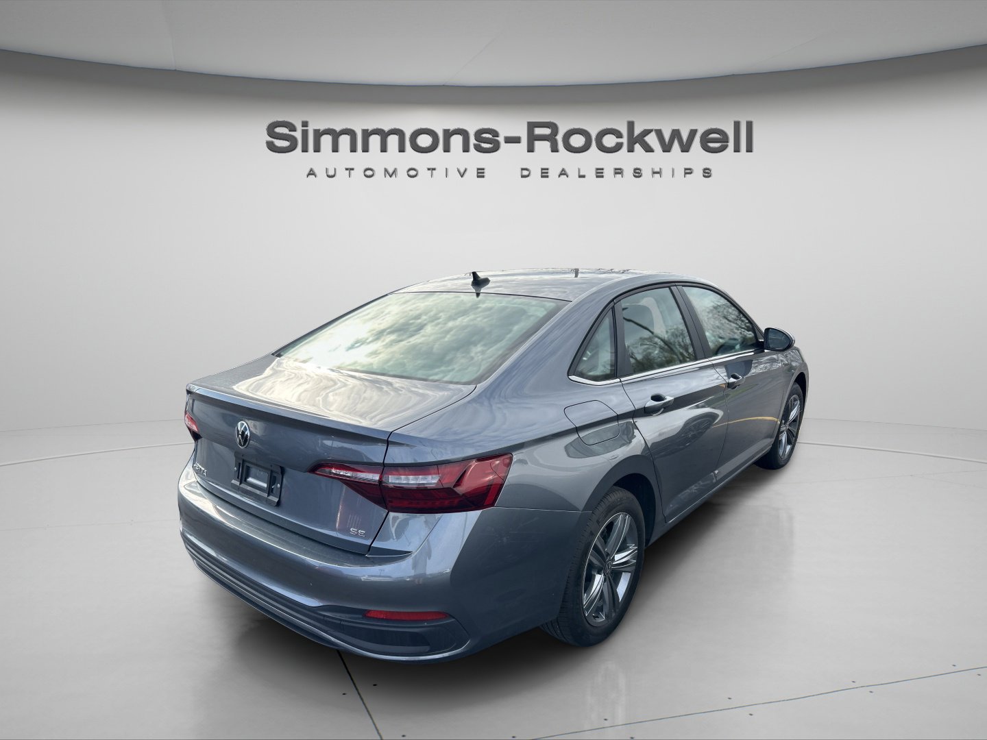 Used 2024 Volkswagen Jetta SE FWD image 7