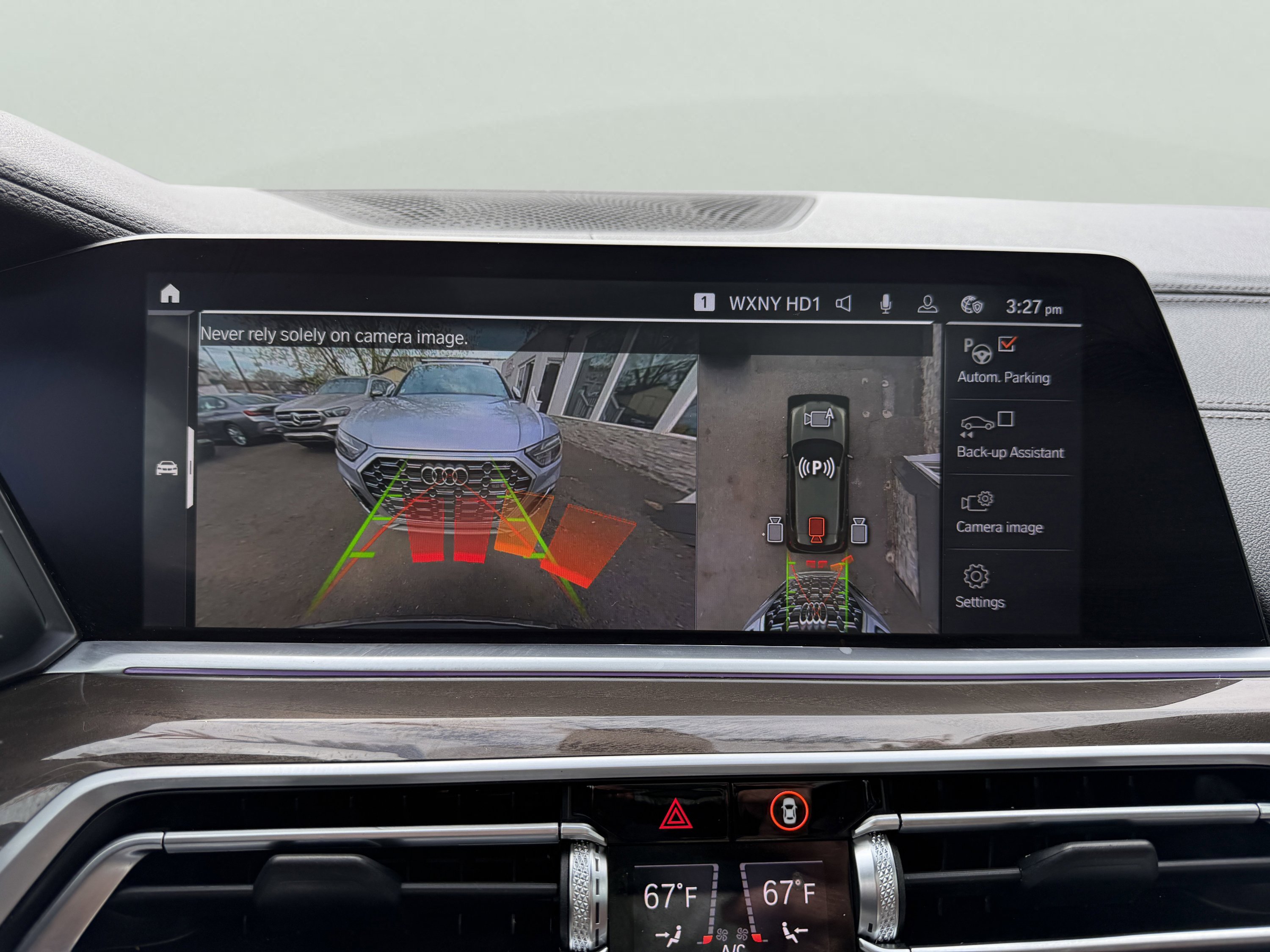 Used 2022 BMW X5 xDrive40i w/ Premium Package AWD/4WD image 33