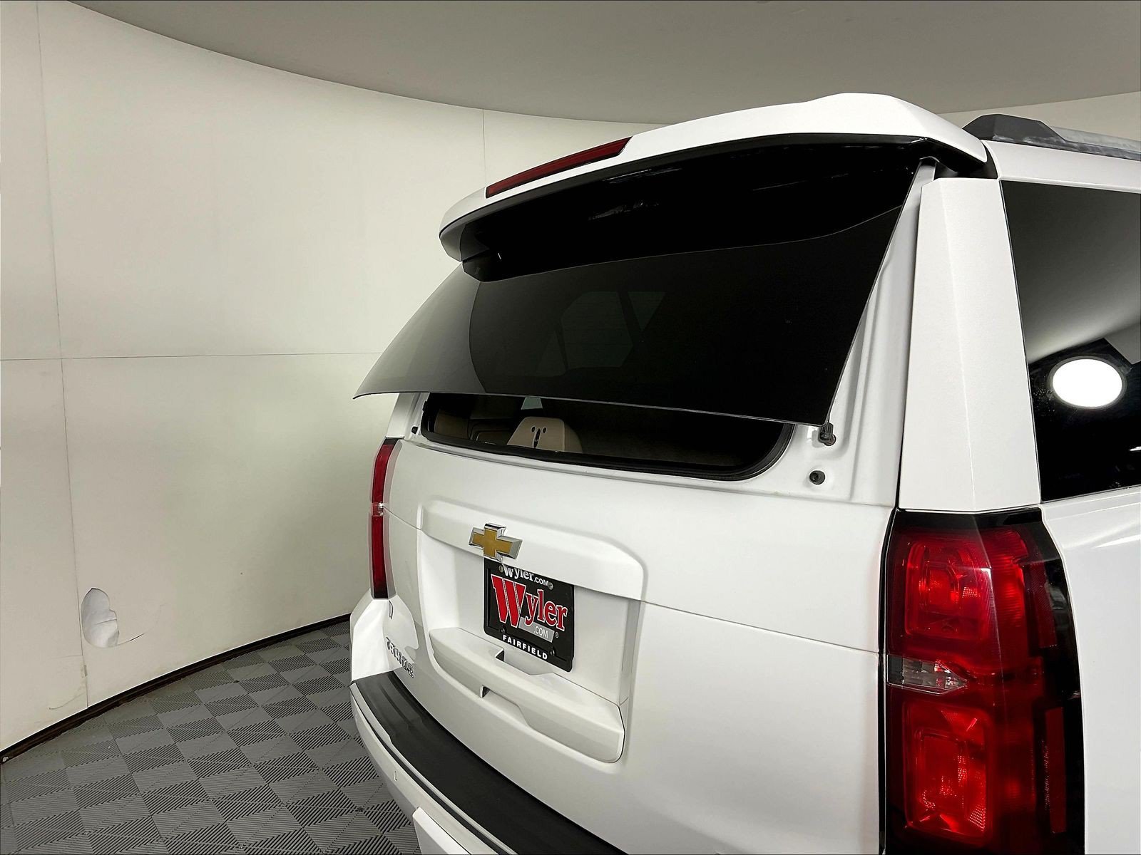 Used 2019 Chevrolet Tahoe Premier AWD/4WD image 40