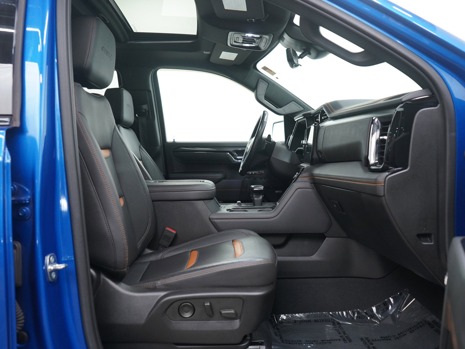 Used 2022 GMC Sierra 1500 AT4 w/ AT4 Premium Package image 11