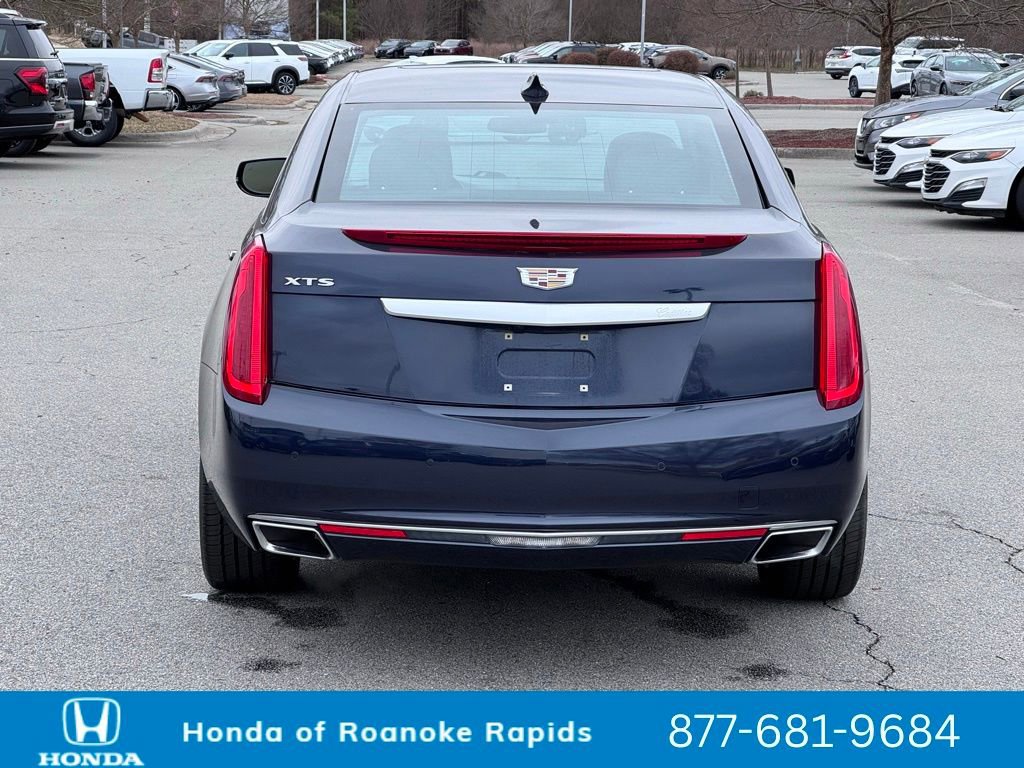 Used 2017 Cadillac XTS Luxury w/ Driver Awareness Package image 4