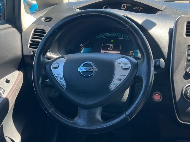 Used 2015 Nissan Leaf S w/ Charge Package FWD image 16