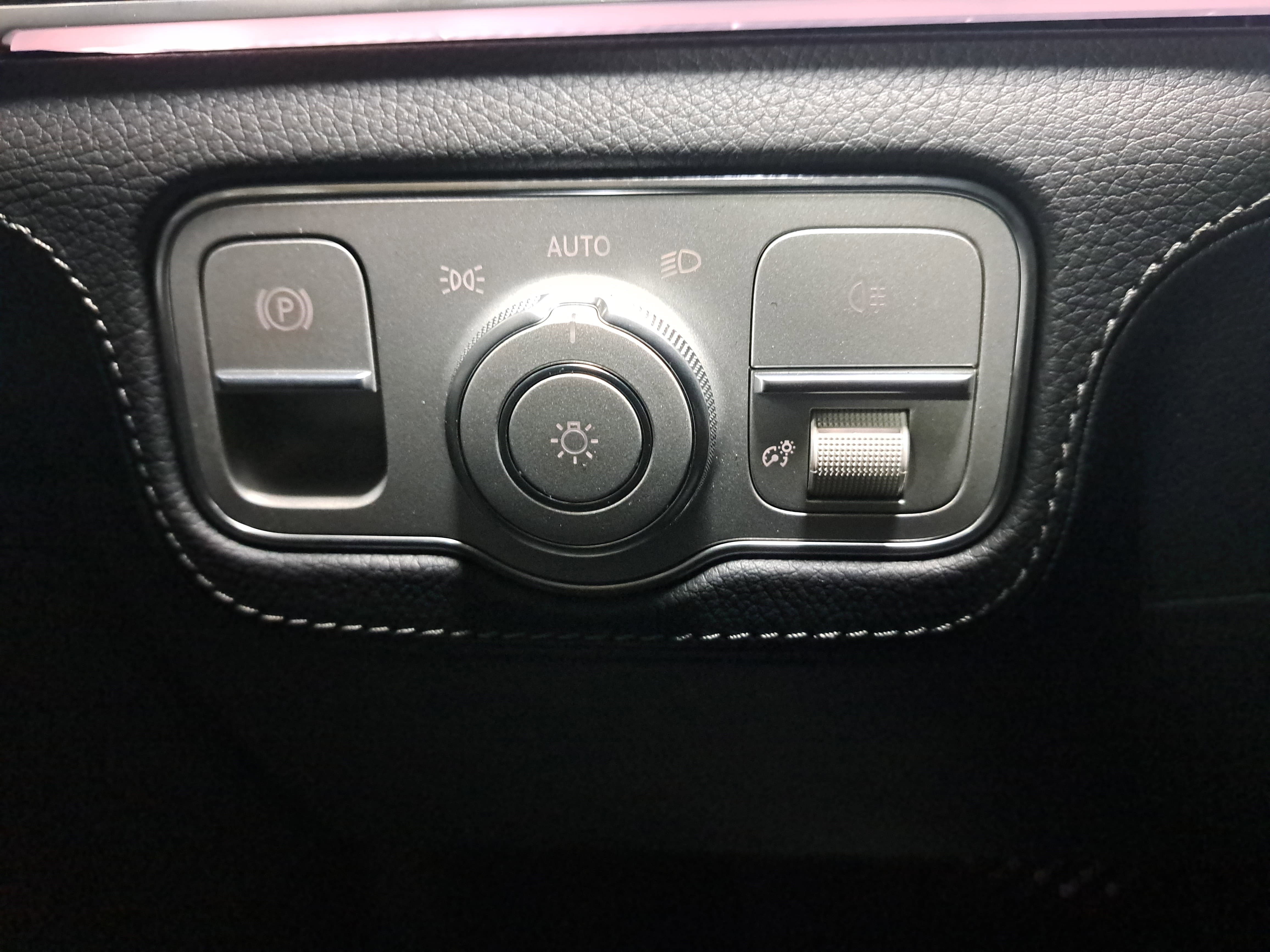 New 2026 Mercedes-Benz GLE 450 4MATIC image 26