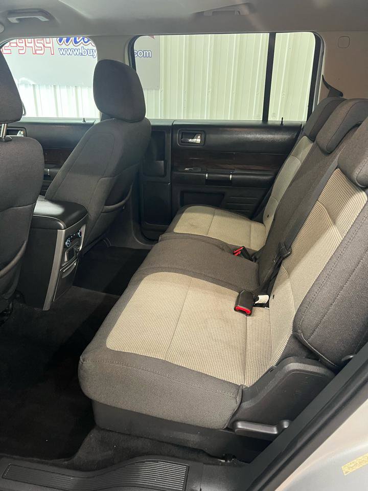 Used 2011 Ford Flex SEL image 25