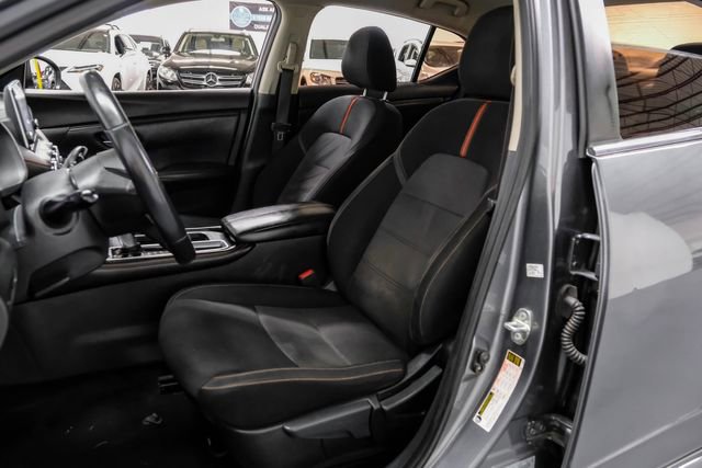 Used 2020 Nissan Sentra SR w/ Lighting Package image 31