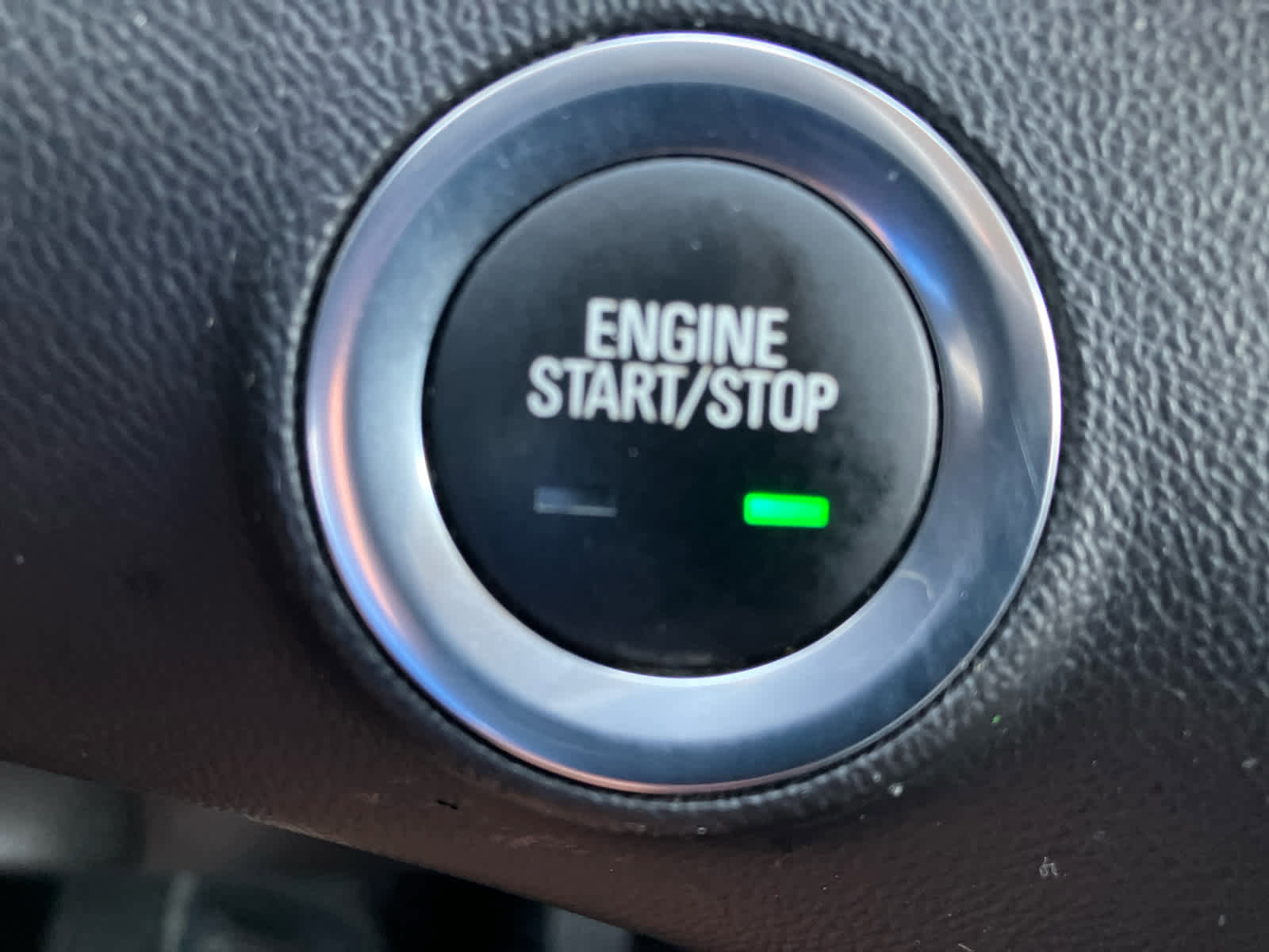 Used 2024 GMC Terrain SLT image 26