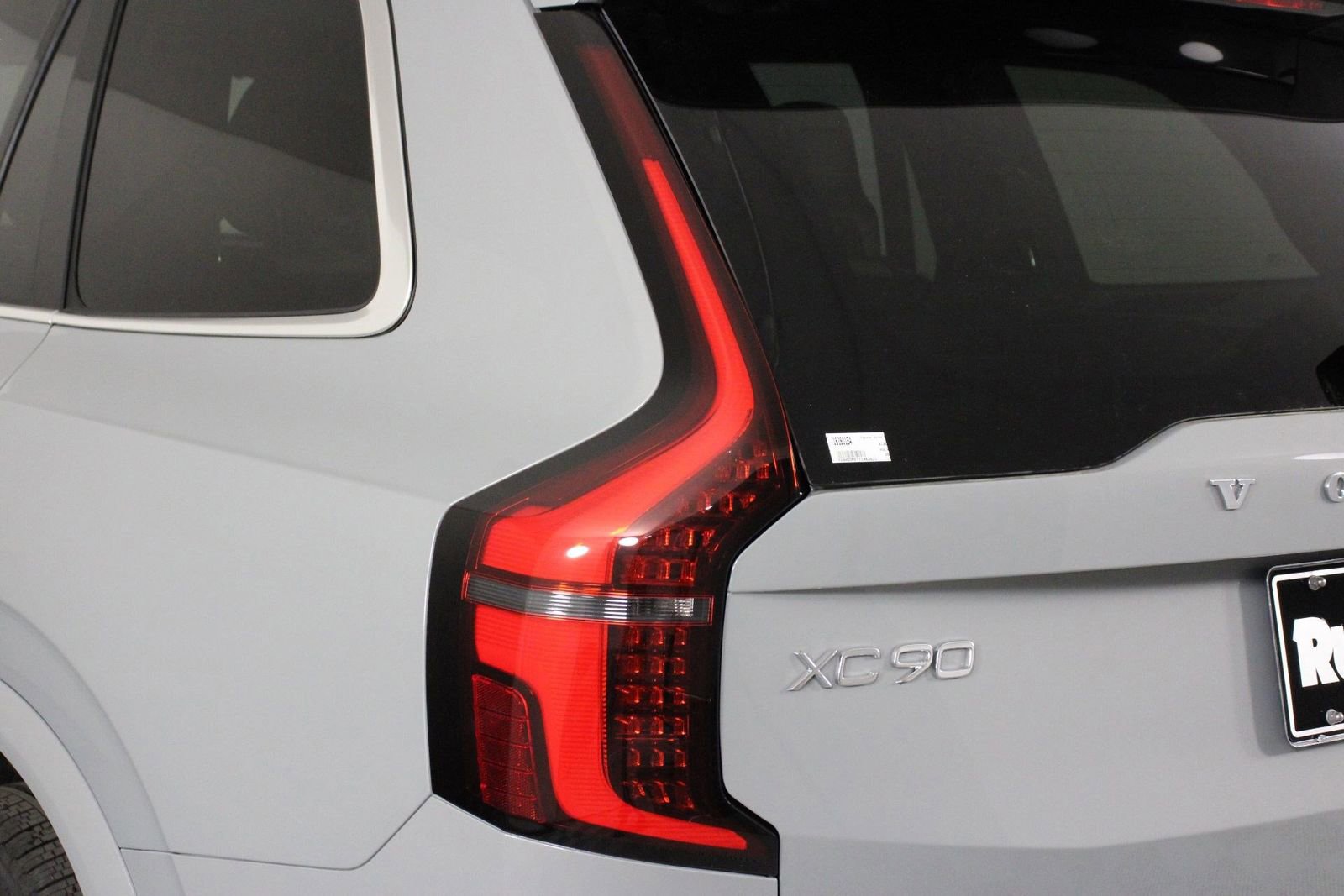 New 2026 Volvo XC90 T8 Plus image 15