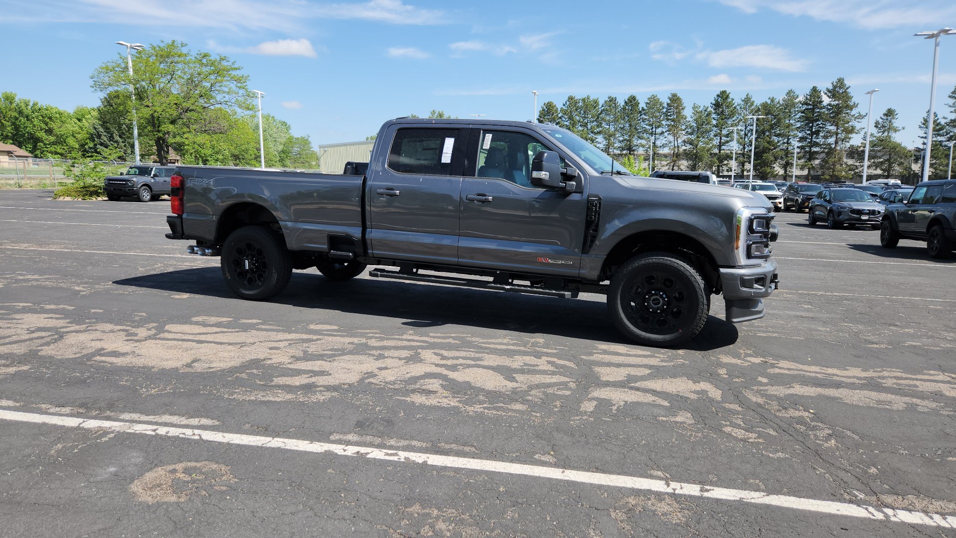 New 2026 Ford F350 Lariat w/ Black Appearance Package AWD/4WD image 19