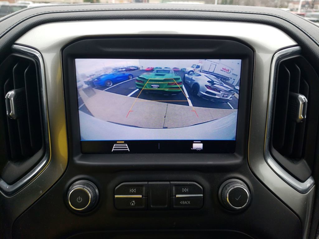 Used 2021 Chevrolet Silverado 1500 LT Trail Boss w/ Bed Protection Package image 21