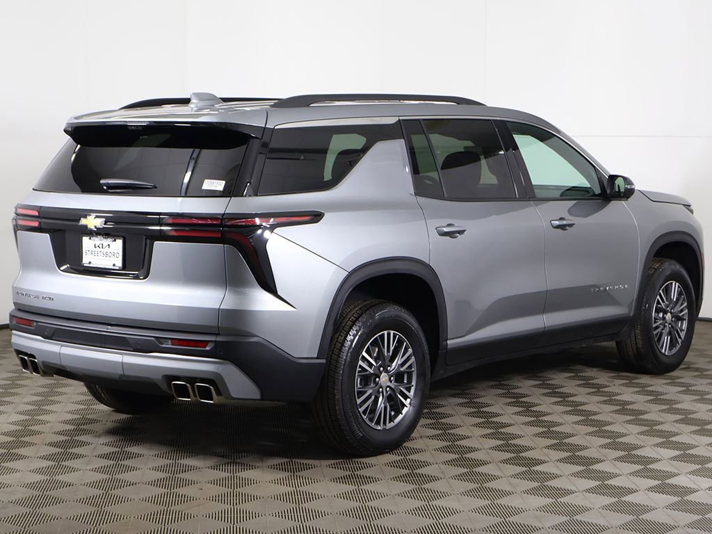 Used 2026 Chevrolet Traverse LT w/ Driver Confidence Package image 10