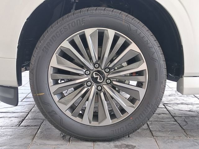New 2026 INFINITI QX80 Luxe RWD image 29