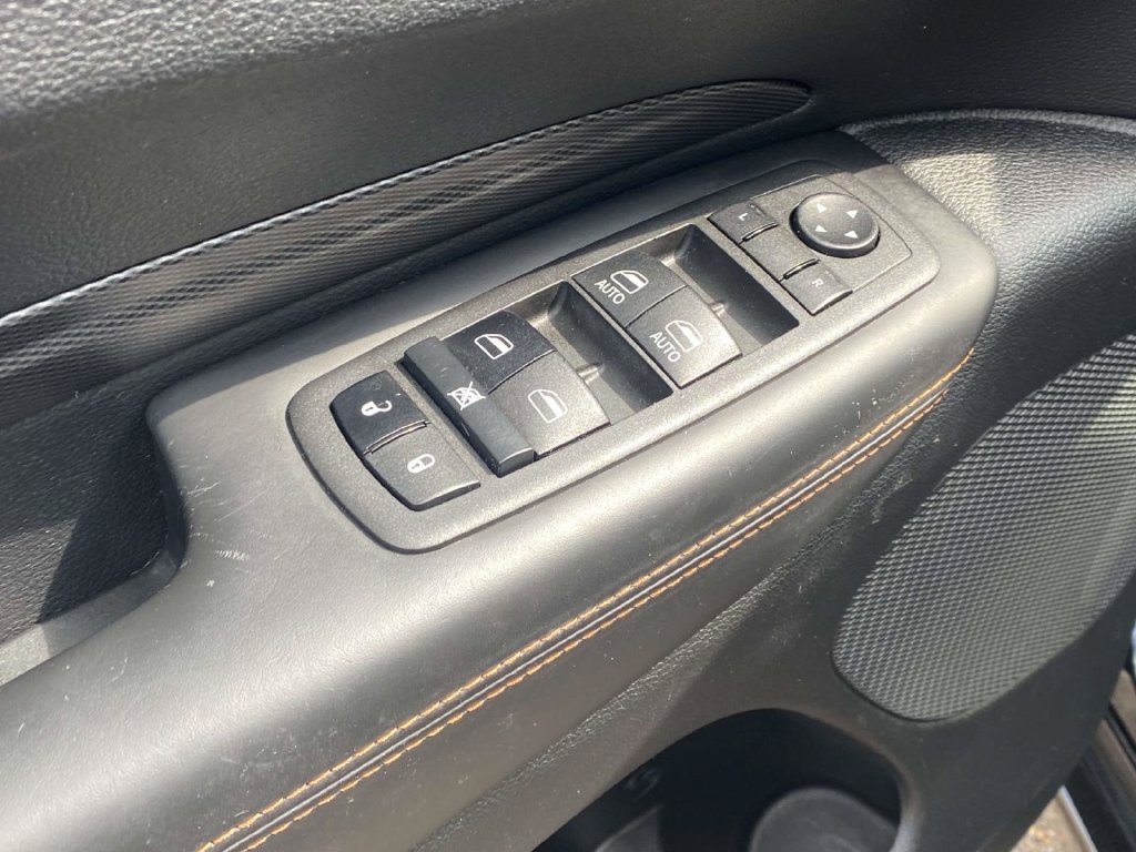 Used 2022 Dodge Durango R/T RWD image 20