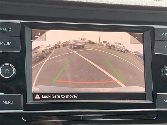 Used 2024 Volkswagen Jetta SE image 17