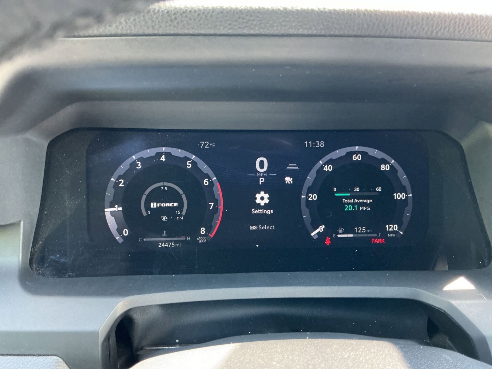 Used 2024 Toyota Tacoma TRD Off-Road AWD/4WD image 35