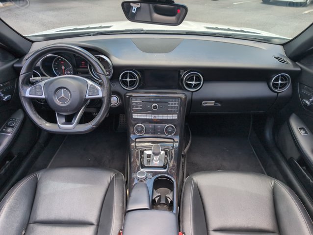 Used 2017 Mercedes-Benz SLC 300 image 20