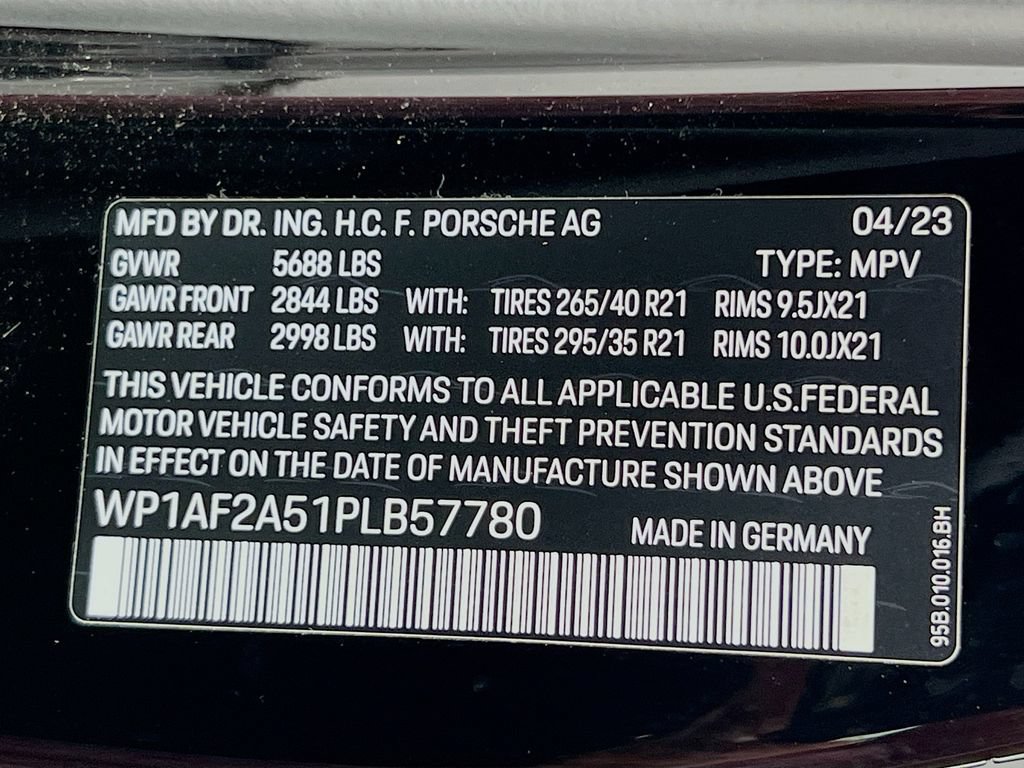 Certified 2023 Porsche Macan GTS AWD/4WD image 34