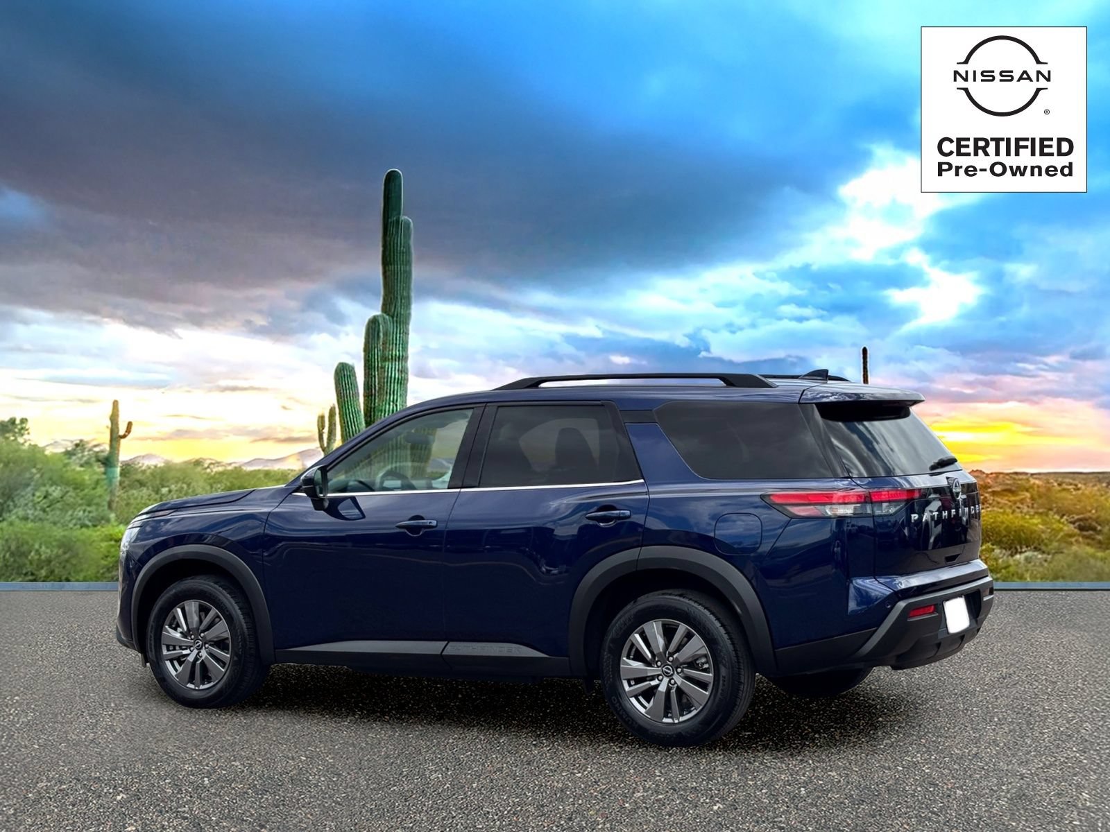 Certified 2025 Nissan Pathfinder SV FWD image 4