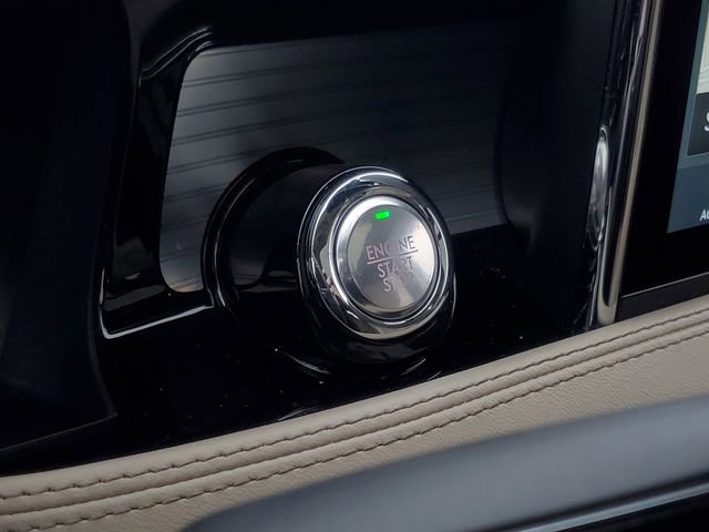 Used 2020 Lincoln Corsair AWD w/ Premium Package image 23