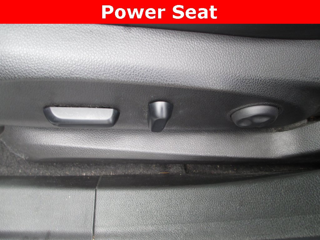 Used 2019 Buick Envision Essence image 22