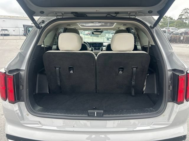 Used 2023 Kia Sorento SX AWD/4WD image 26