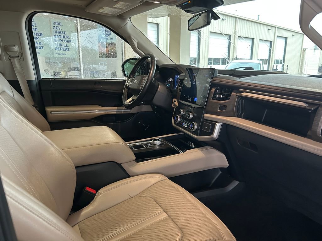 Used 2024 Ford Expedition Max Limited RWD image 26
