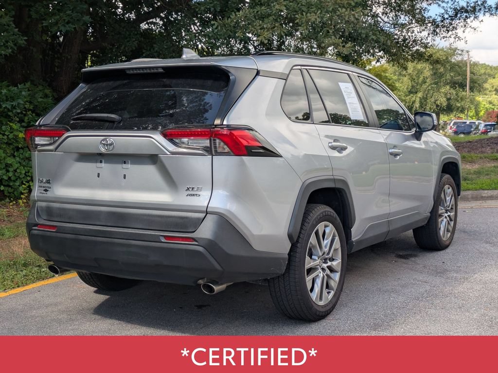 Used 2023 Toyota RAV4 XLE Premium AWD/4WD image 2
