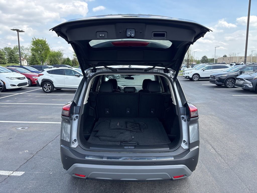 Used 2023 Nissan Rogue SV w/ SV Premium B Package AWD/4WD image 8