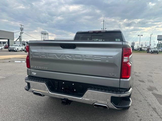 Used 2023 Chevrolet Silverado 1500 LTZ w/ Technology Package AWD/4WD image 23