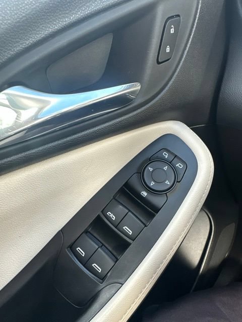 Used 2023 Buick Encore GX Select w/ Safety Package II AWD/4WD image 18