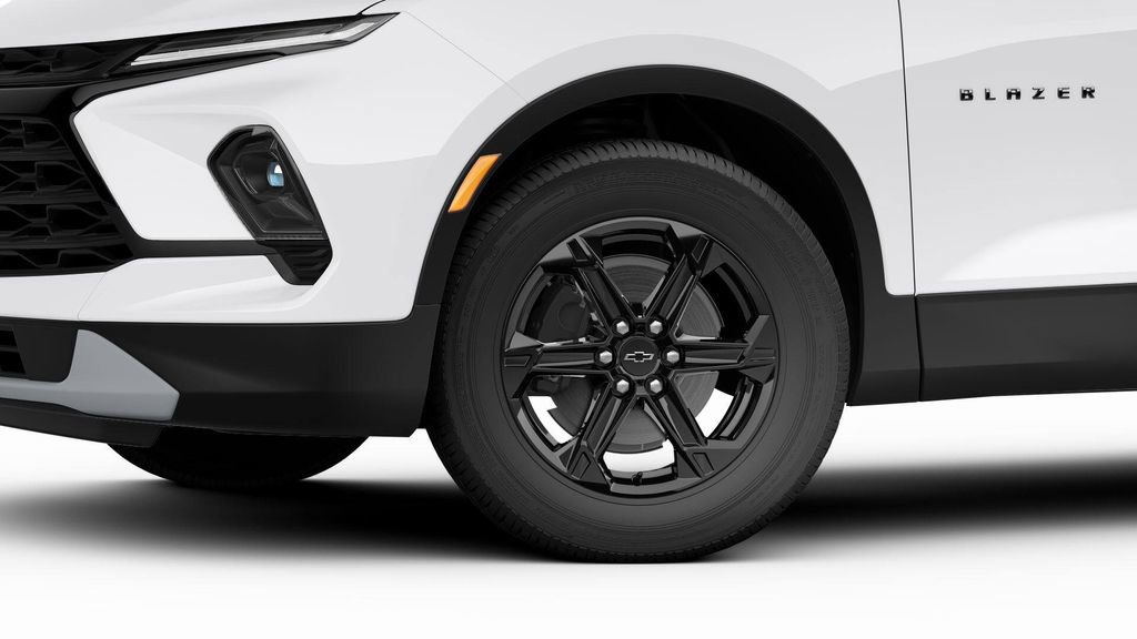 New 2025 Chevrolet Blazer LT w/ Midnight/Sport Edition image 34