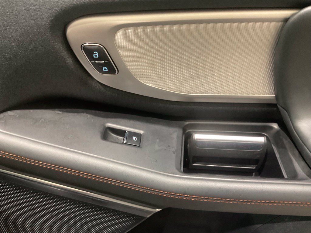 Used 2025 Ford Expedition Active RWD image 14