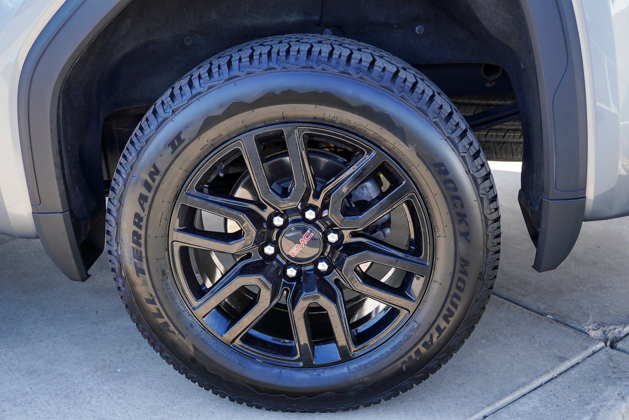 Used 2021 GMC Sierra 1500 Elevation AWD/4WD image 13