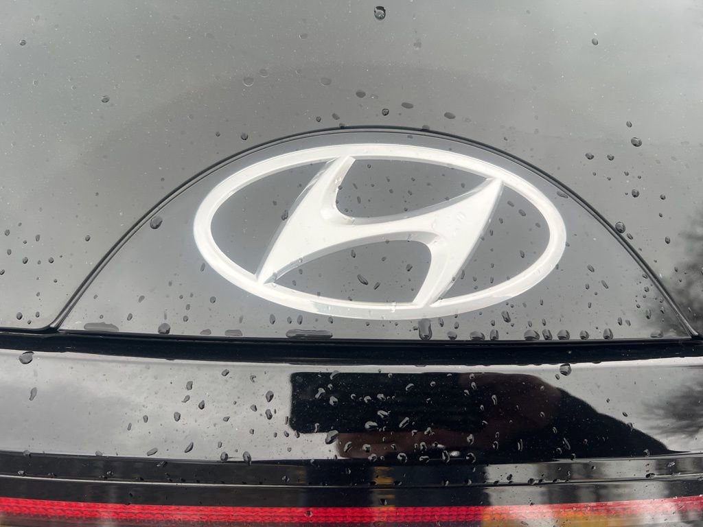 Used 2022 Hyundai Tucson Limited image 36