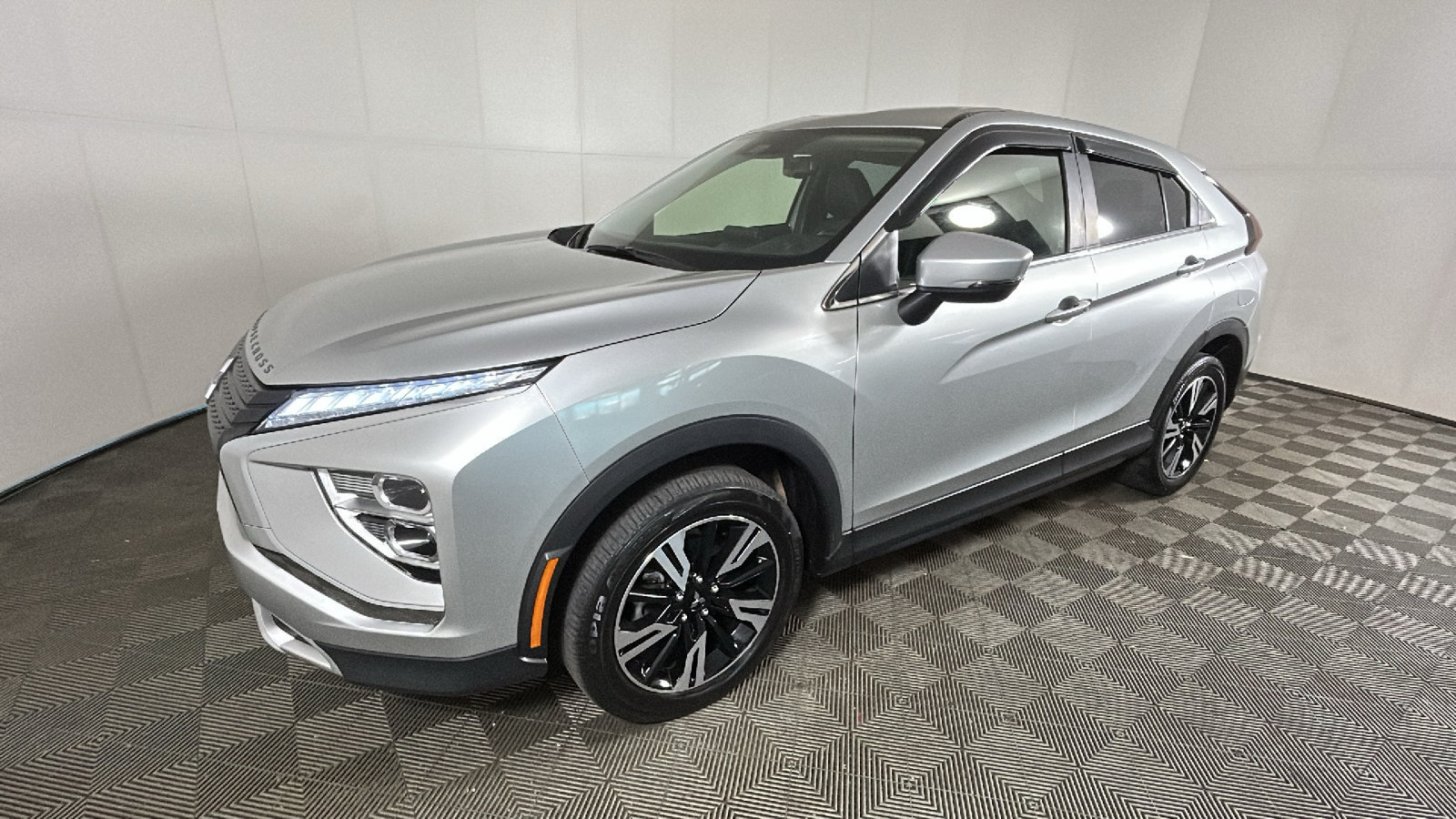 Used 2024 Mitsubishi Eclipse Cross SE AWD/4WD image 6