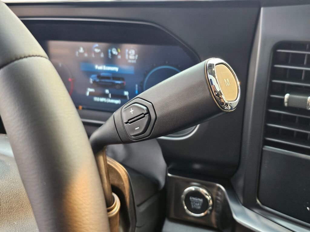 New 2026 Ford F350 Lariat w/ Black Appearance Package image 18